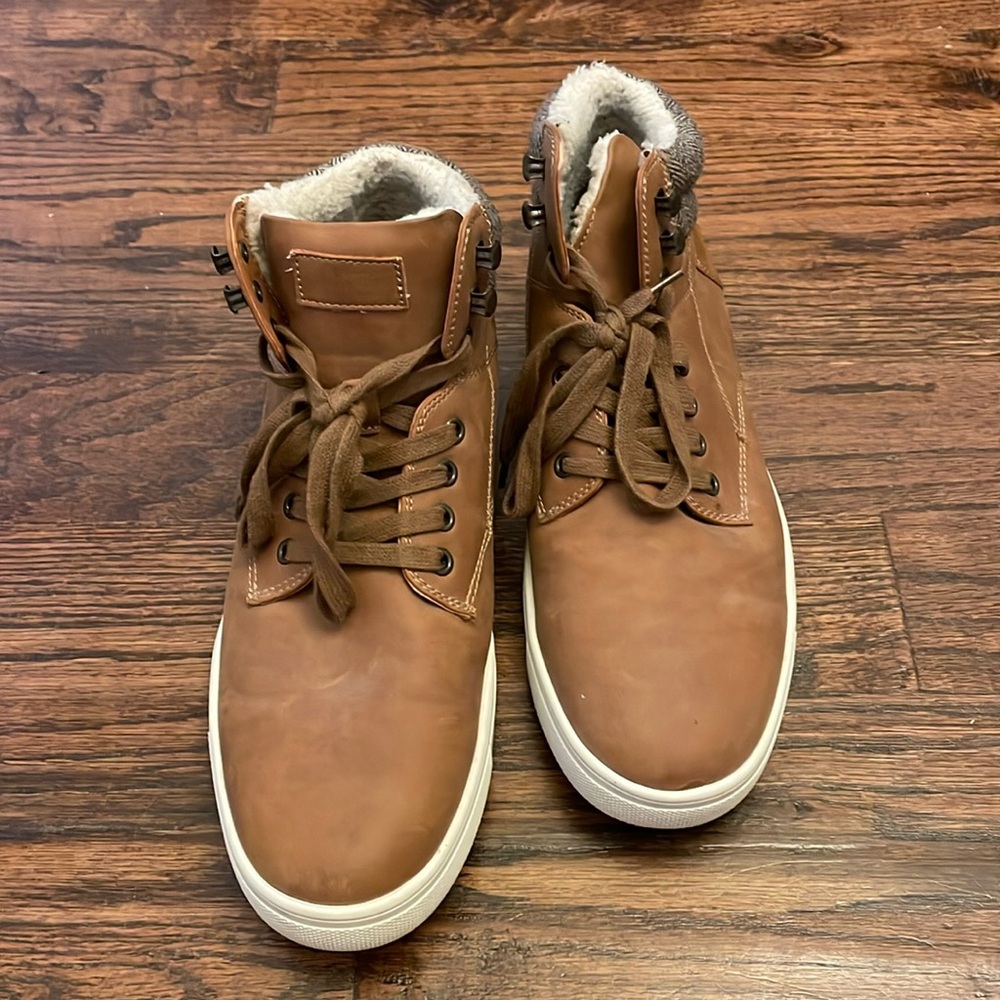 Express Men’s Short Brown Boots